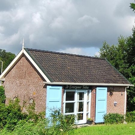Het Driezumer Tolhuis Driesum Exterior photo